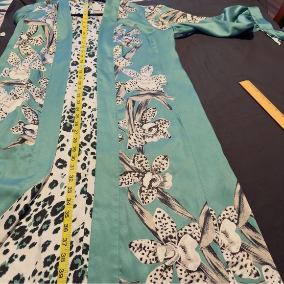NWT Chico's Size 1 USA 8/10 Satin Silk Robe Dressing gown Duster Kimono Green Wh - Picture 15 of 16